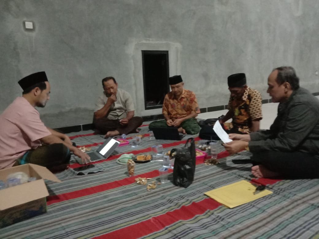 Rapat Bulanan Pimpinan Harian PCM Babadan: Pembahasan Pemanfaatan dan Pengembangan Kantor Baru